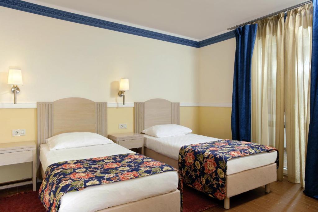 Amadria Park Apartments شيبينيك المظهر الخارجي الصورة
