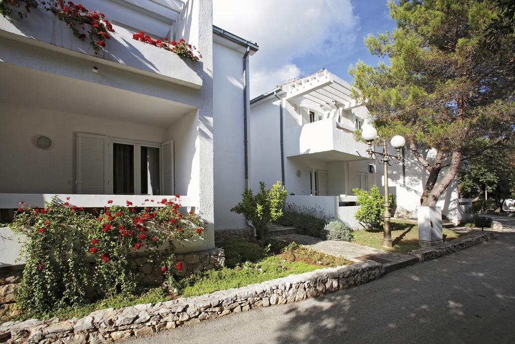 Amadria Park Apartments شيبينيك المظهر الخارجي الصورة